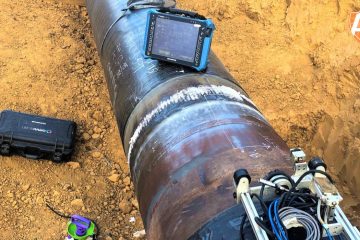 Arise Global performing Phased Array Ultrasonic Testing on a pipeline